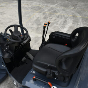 Articulated Forklift 1500-3000kg | VNA Quad Mast Truck for High Racking 3