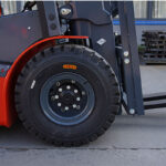 Electric Counterbalance Forklift 1500-2500kgs Four Wheels - Image 2