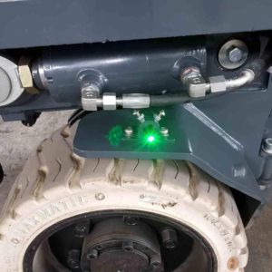 Articulated Forklift 1500-3000kg | VNA Quad Mast Truck for High Racking 6