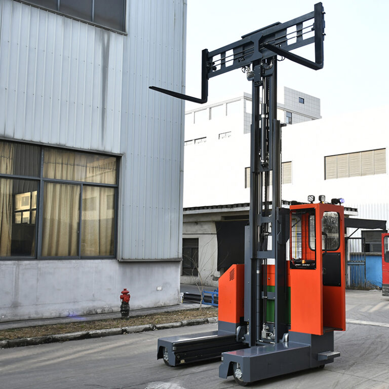 Epexlift E-MQ multi-directional forklift truck offer long metal profiles handling and stacking solutions narrow warehouse aisle