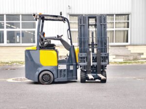 Maximize Warehouse Space with 4-Stage Quad Mast Articulated Forklifts 3 3 tons VNA articulated forklift truck